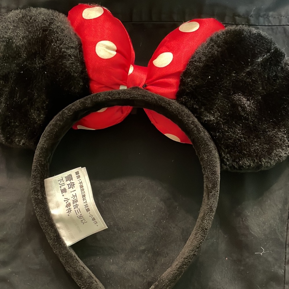 Mickey Mouse Ears - Picture 2 of 3